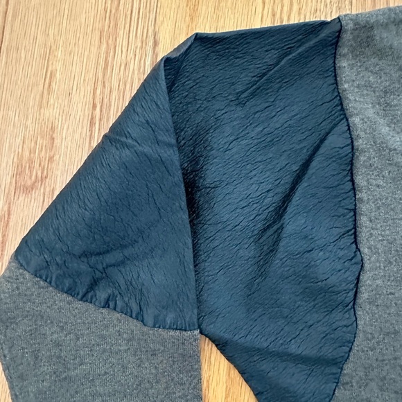 YAL NEW YORK OLIVE & LEATHER TOP - Picture 4 of 10